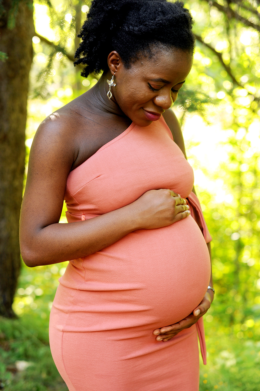 maternity photos at evergreen cemetery