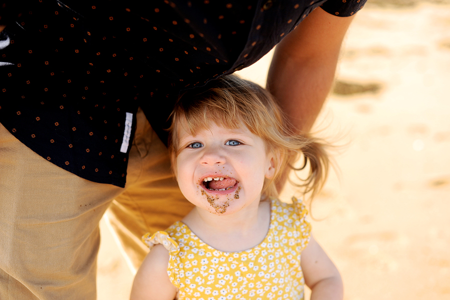 candid family photos in southern maine