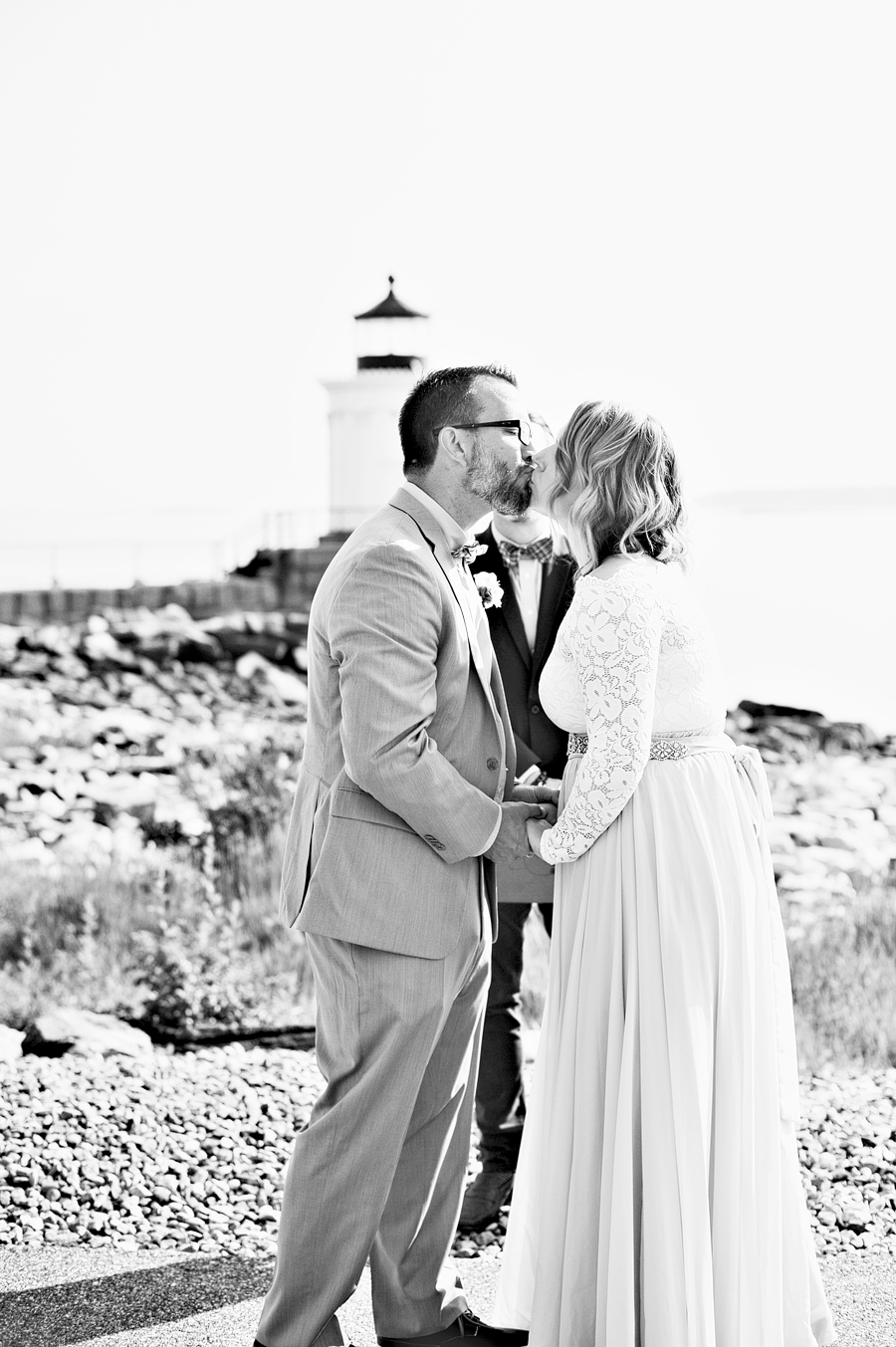 bug light wedding