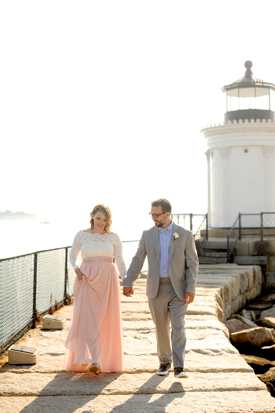 bug light wedding