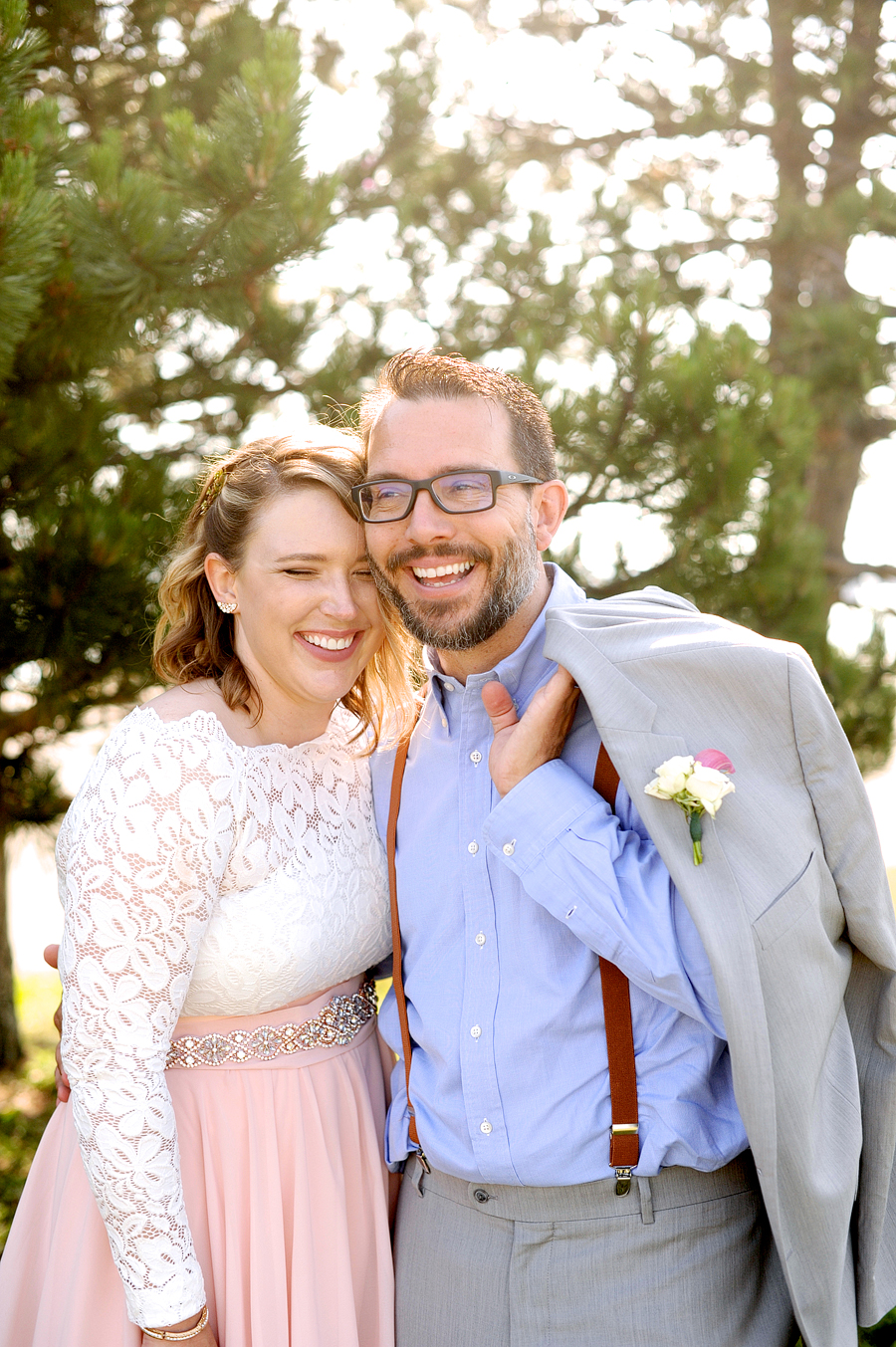 bug light wedding