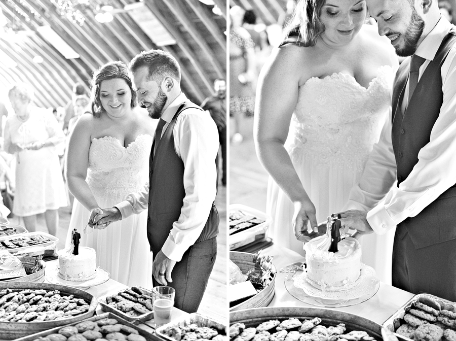 cake cutting at maine wedding barn