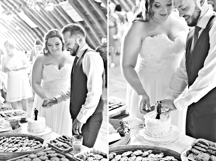cake cutting at maine wedding barn