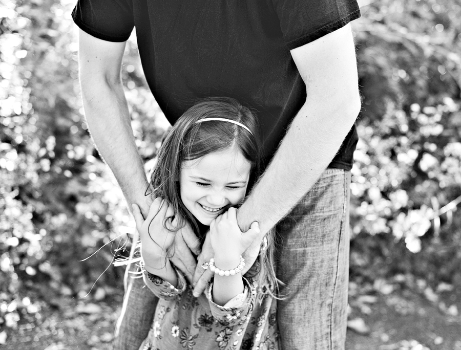 family session at fort williams