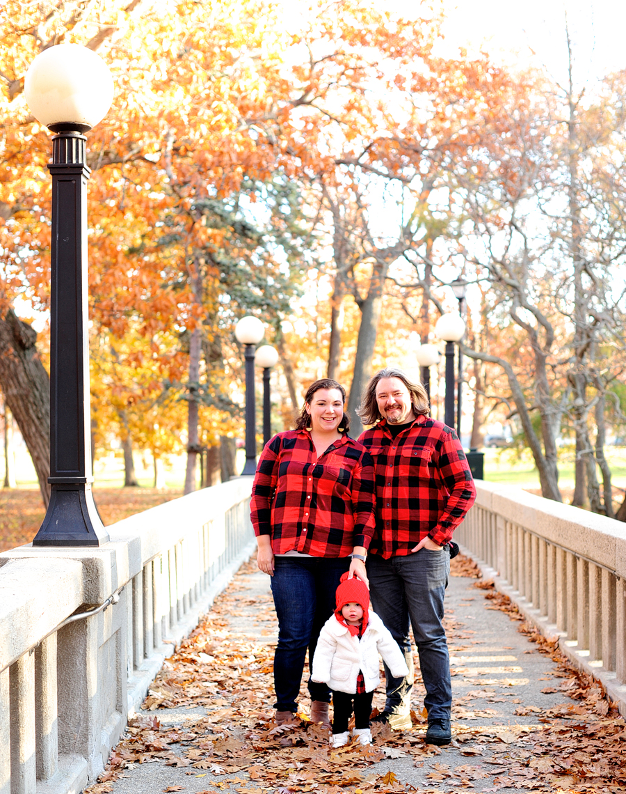 fall family session at deering oaks