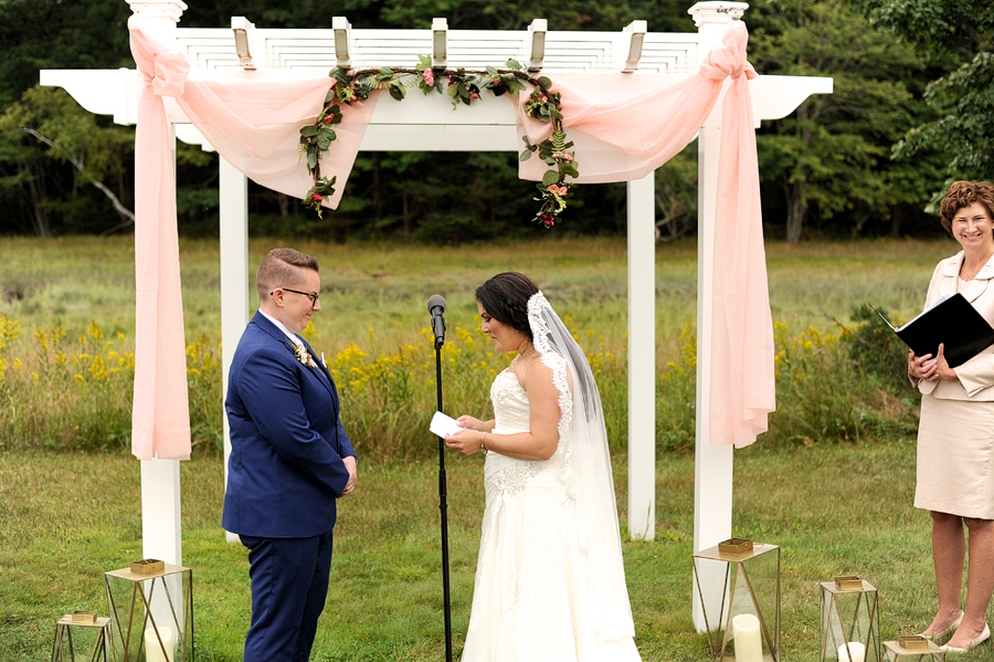 kennebunkport wedding at on the marsh