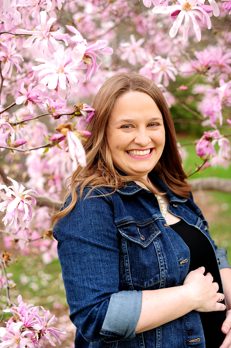 evergreen cemetery maternity session