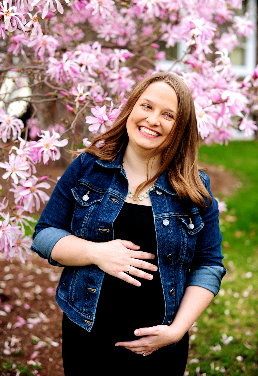 evergreen cemetery maternity session
