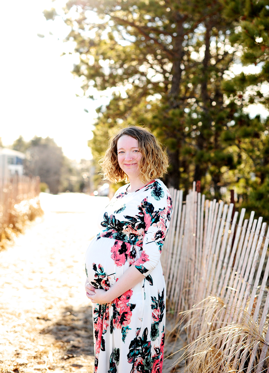 Bayview Beach Maternity Photoshoot