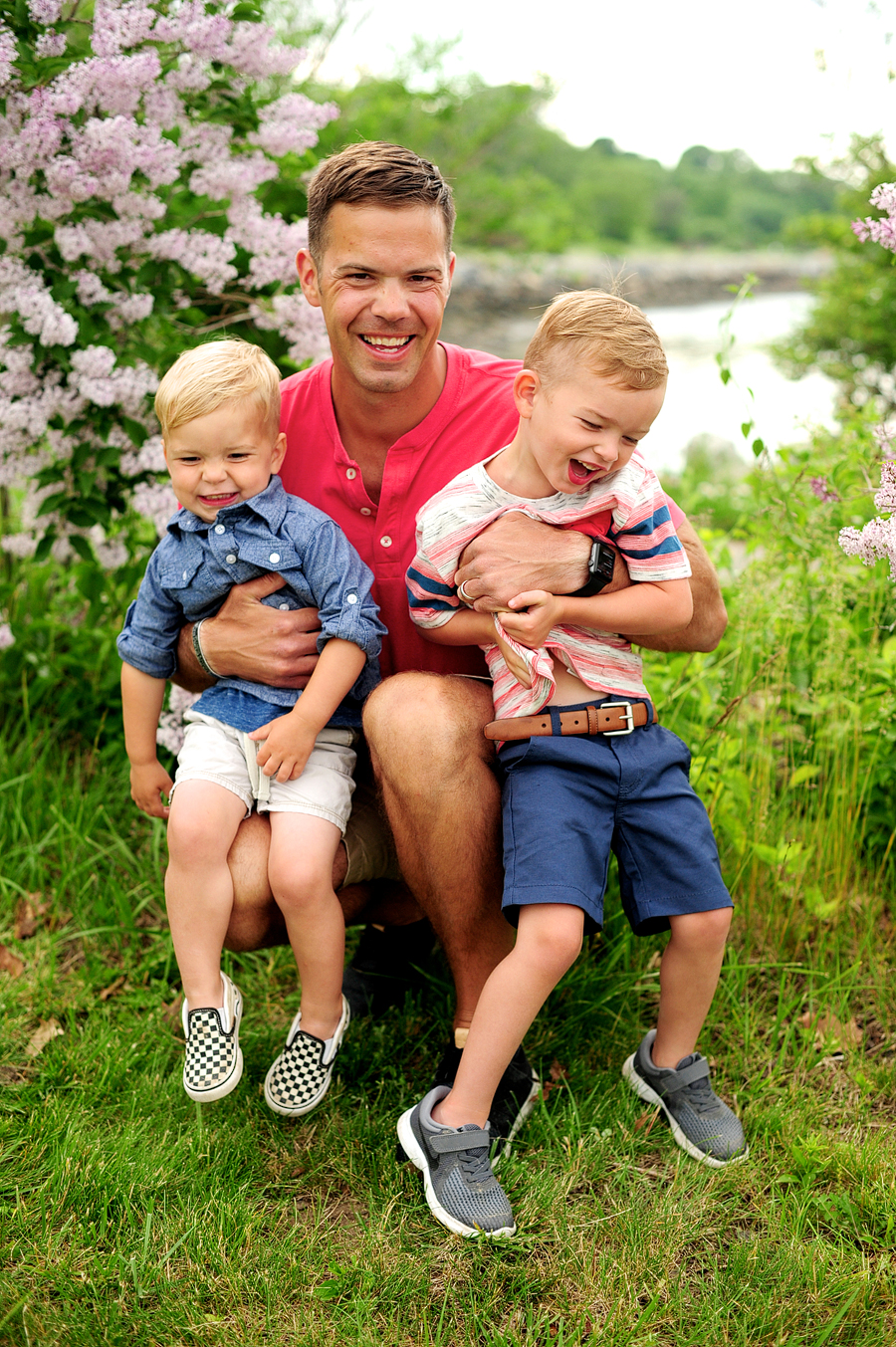 fun family portraits at east end beach