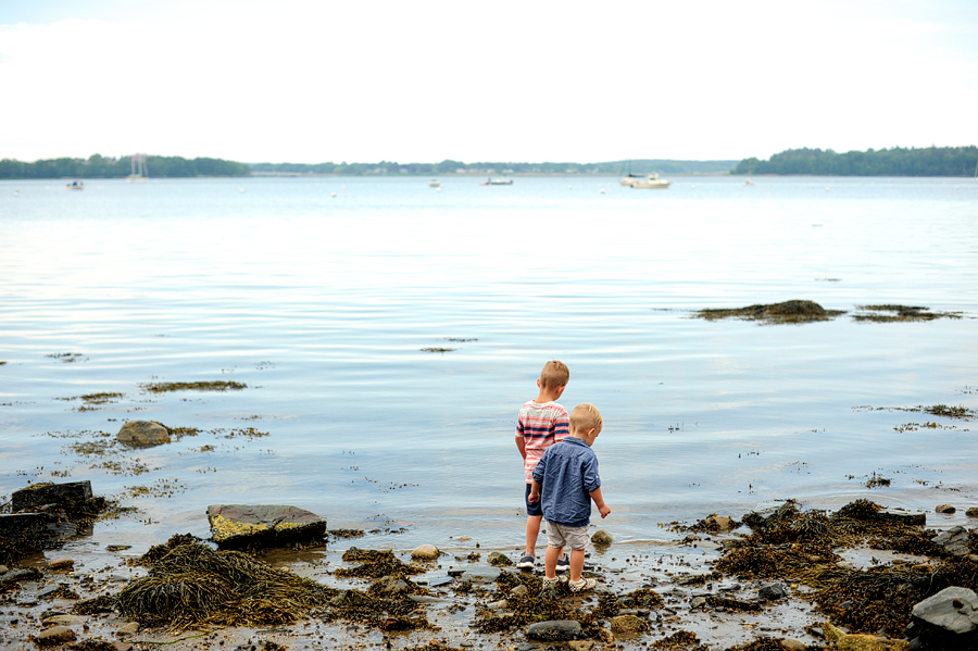 fun family portraits at east end beach