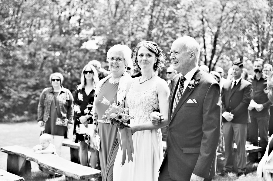 wedding at a barn in dayton, maine