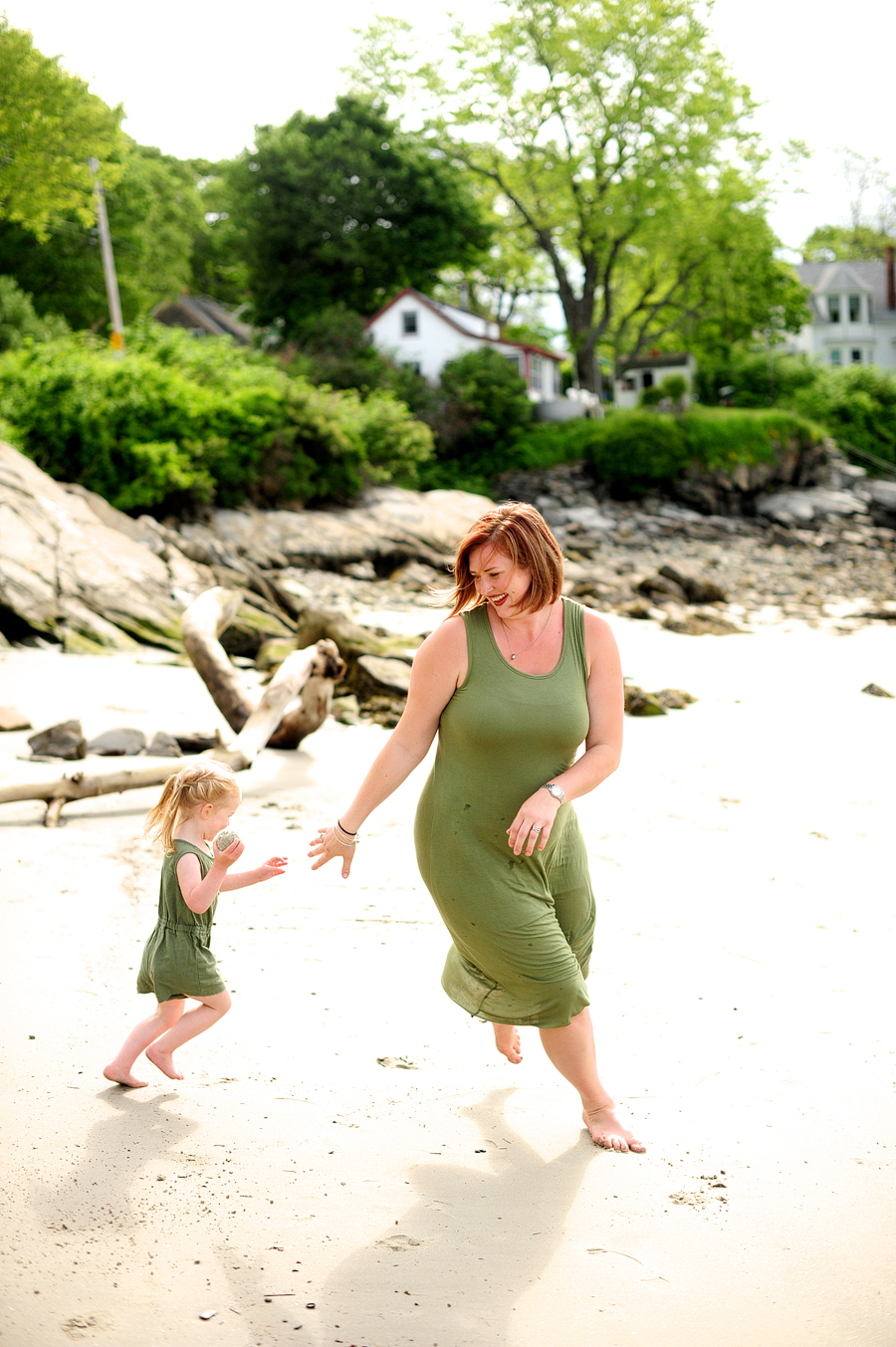 lifestyle family photos in maine