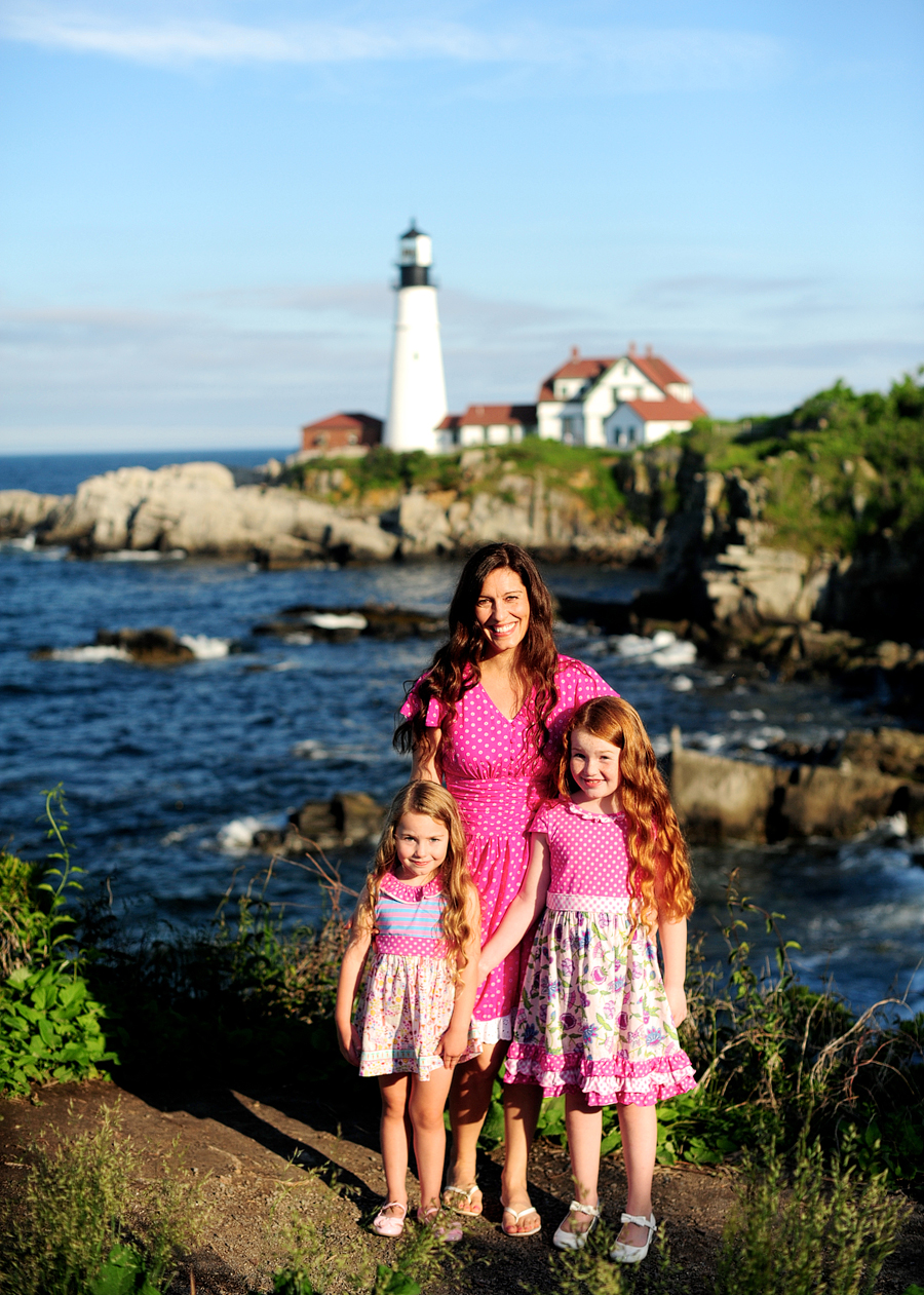 mother and daughter photos in cape elizabeth